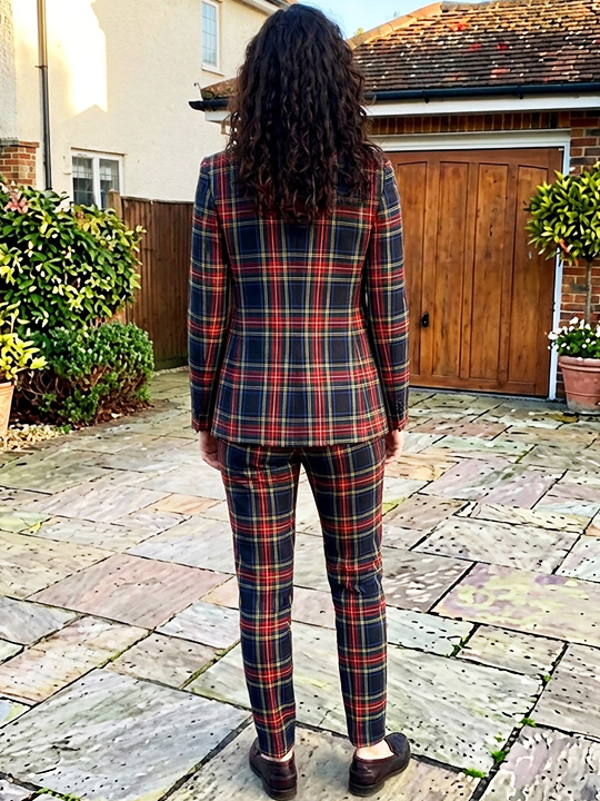 Women Black Stewart tartan Suite b